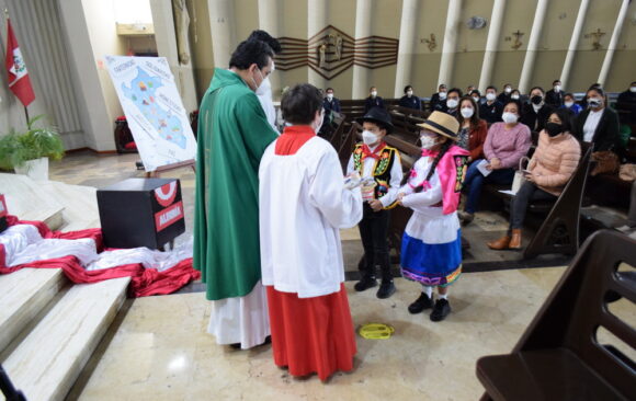 Misa de Acción de Gracias por el Perú: caminando juntos construimos un Perú mejor